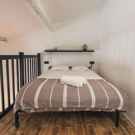 Le Calypso - P1 Bis - Heart Of The Apartment *